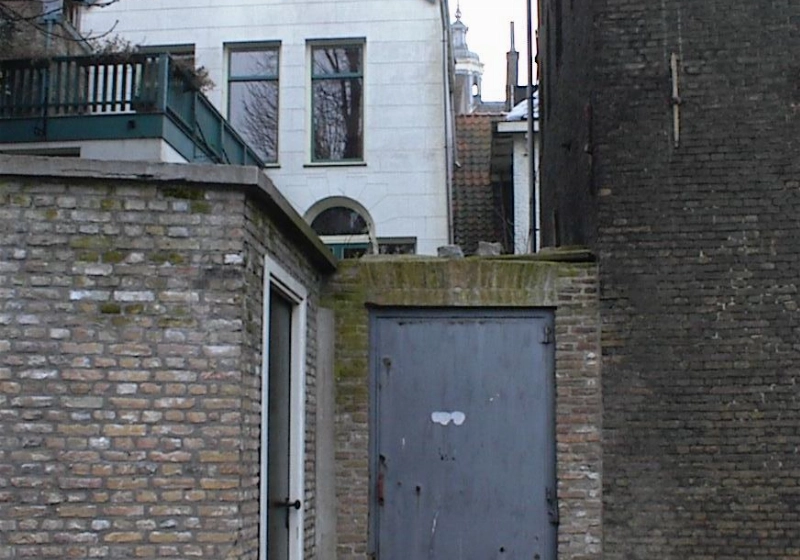 Centrum, Cornelis Jacobszn. Brouwerstege-zijde Oude SluisCderkgelderblom_20060201-DSC00033.JPG